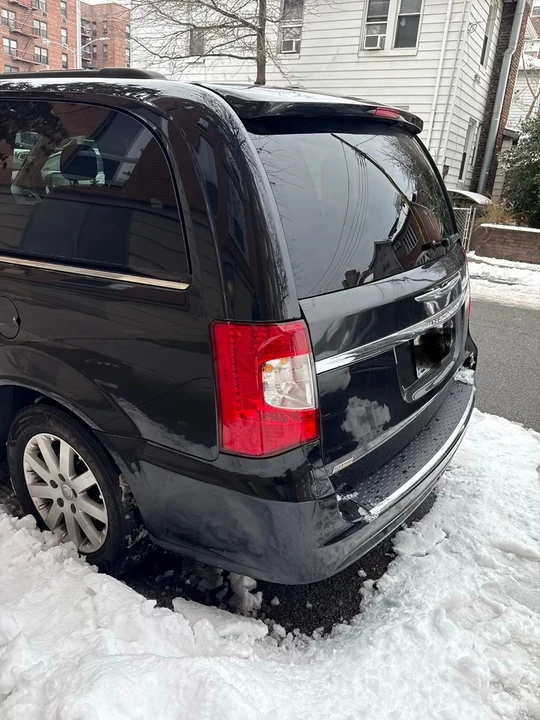 2016 Chrysler Town & Country - Image 15 of 21