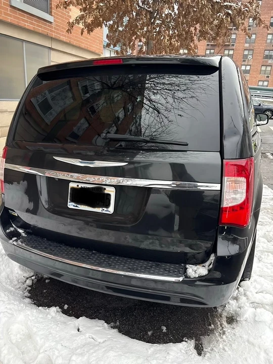 2016 Chrysler Town & Country - Image 13 of 21