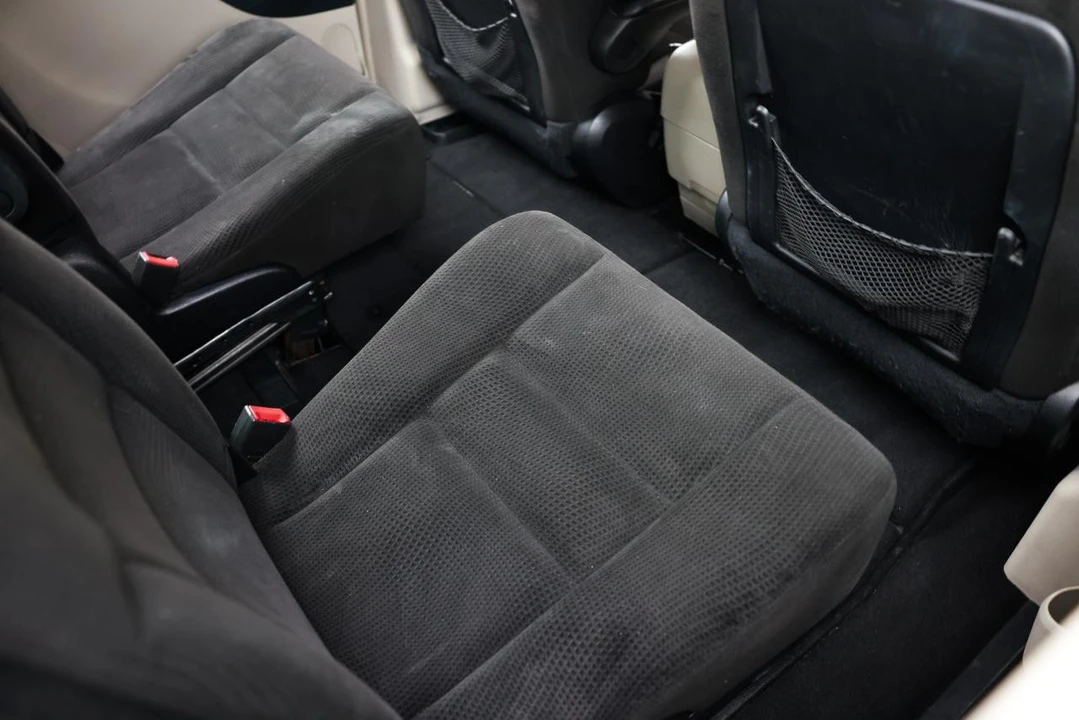 2016 Chrysler Town & Country - Image 12 of 21