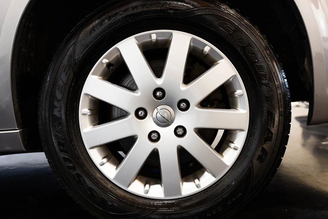 2016 Chrysler Town & Country - Image 7 of 12