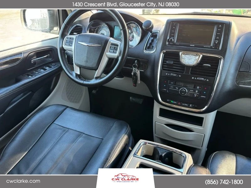 2016 Chrysler Town & Country - Image 12 of 12