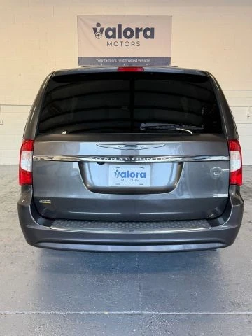 2016 Chrysler Town & Country - Image 14 of 21