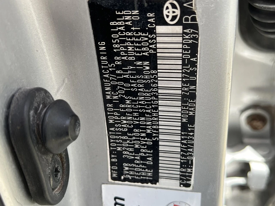 2016 Toyota Corolla 11th Gen - Image 16 of 21