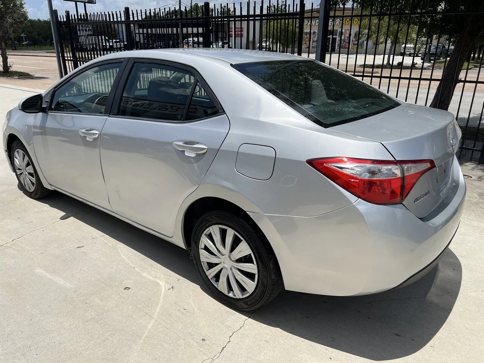 2016 Toyota Corolla 11th Gen - Image 6 of 21