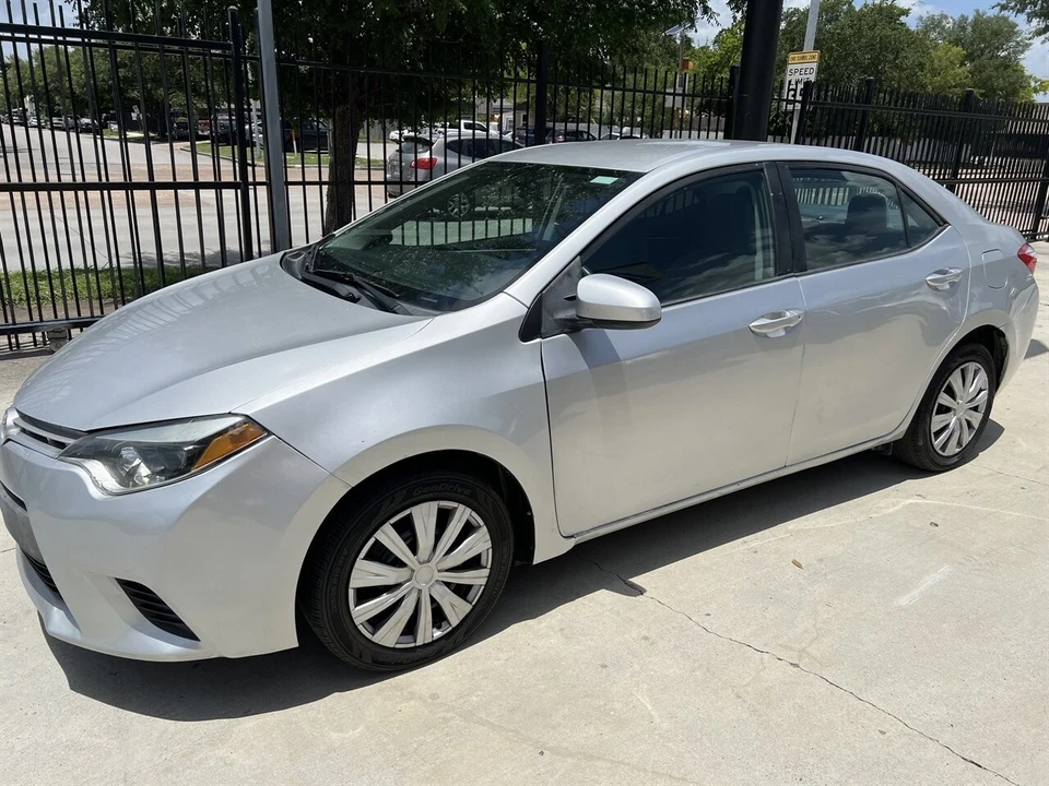 2016 Toyota Corolla 11th Gen - Image 5 of 21