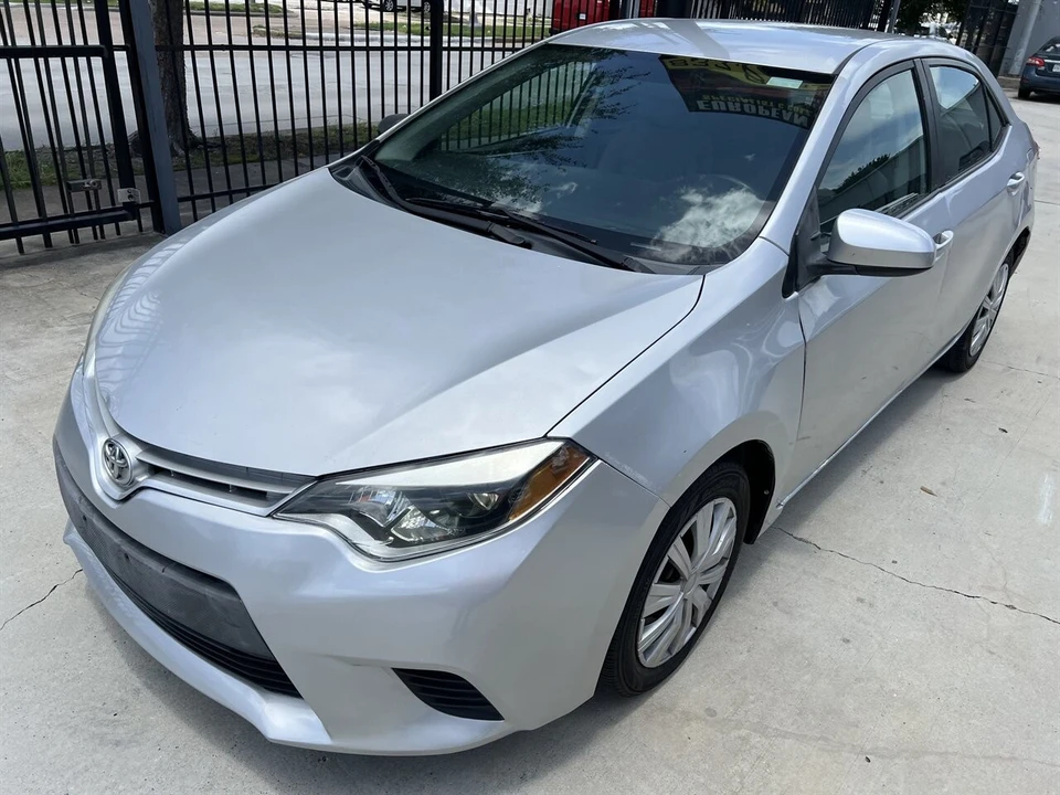 2016 Toyota Corolla 11th Gen - Image 13 of 21
