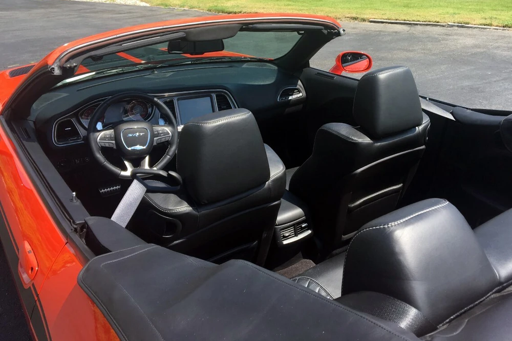2016 Dodge Challenger SRT Hellcat 3rd Gen - Image 4 of 5