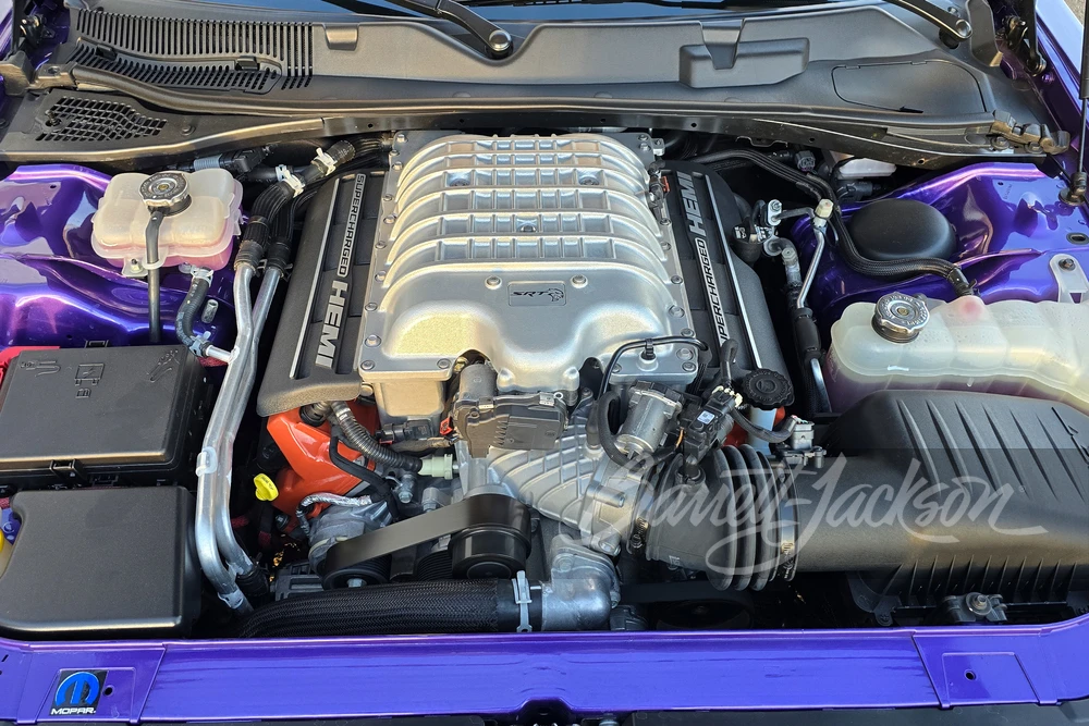 2016 Dodge Challenger SRT Hellcat 3rd Gen - Image 3 of 9