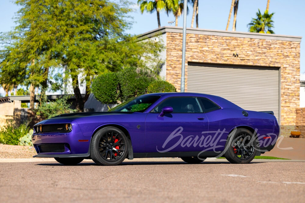 2016 Dodge Challenger SRT Hellcat 3rd Gen - Image 15 of 31