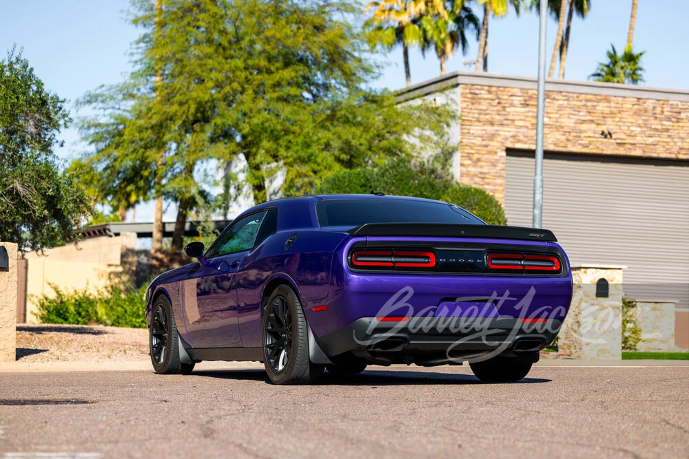 2016 Dodge Challenger SRT Hellcat 3rd Gen - Image 24 of 31