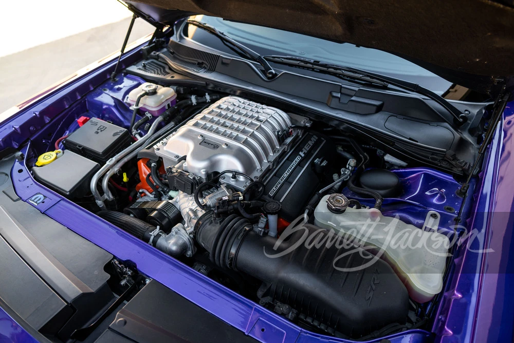 2016 Dodge Challenger SRT Hellcat 3rd Gen - Image 25 of 31