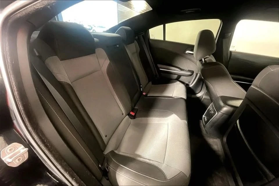 2016 Dodge Charger 7th Gen - Image 20 of 20