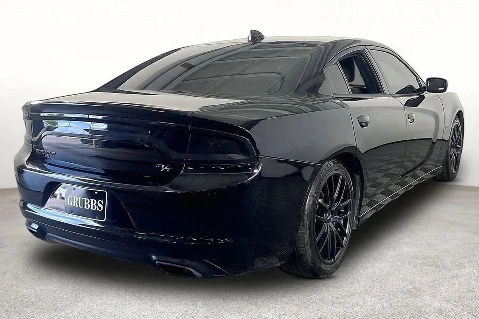 2016 Dodge Charger 7th Gen - Image 2 of 20
