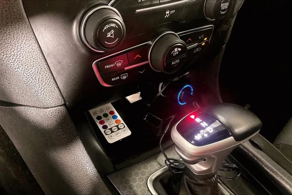2016 Dodge Charger 7th Gen - Image 17 of 20