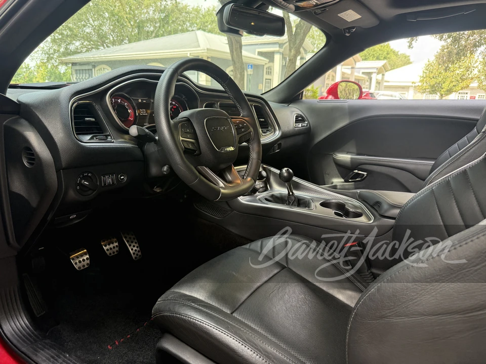 2016 Dodge Charger SRT Hellcat 7th Gen - Image 17 of 29
