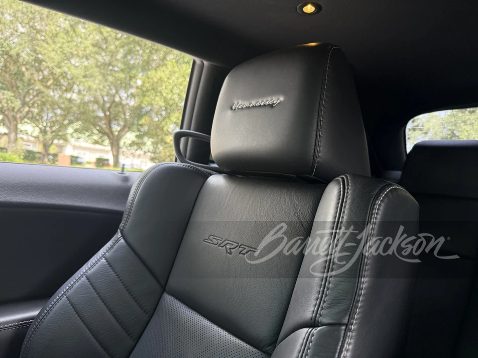2016 Dodge Charger SRT Hellcat 7th Gen - Image 19 of 29