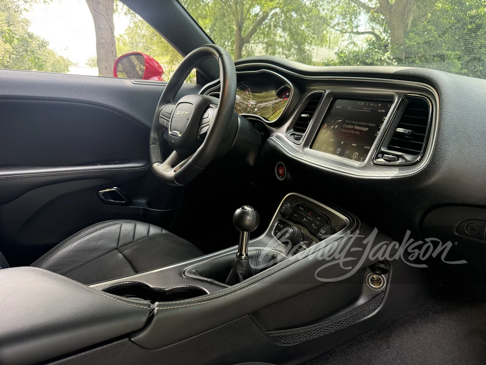 2016 Dodge Charger SRT Hellcat 7th Gen - Image 16 of 29