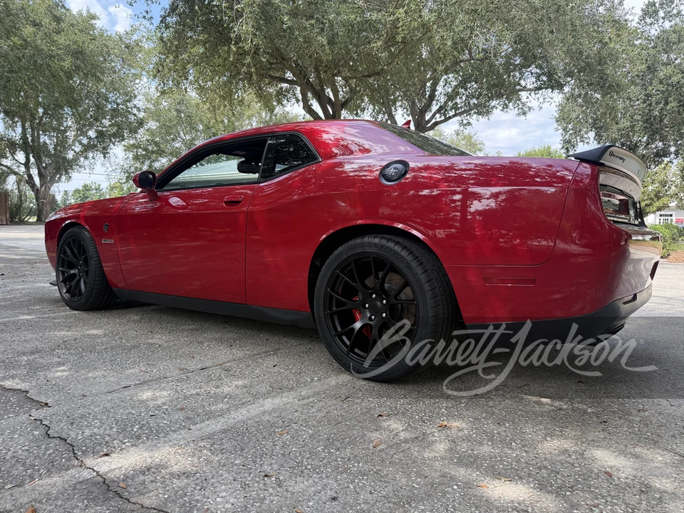 2016 Dodge Charger SRT Hellcat 7th Gen - Image 28 of 29