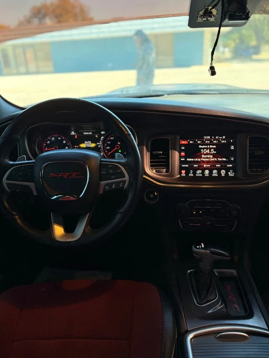 2016 Dodge Charger SRT Hellcat 7th Gen - Image 7 of 9