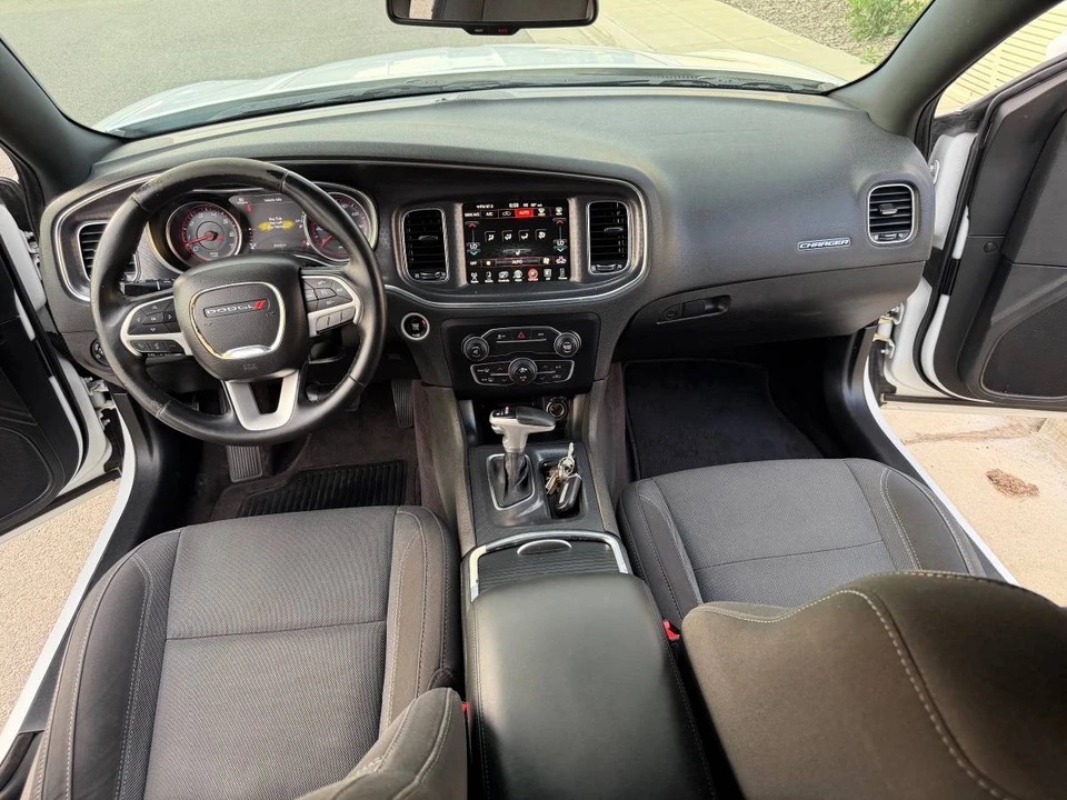 2016 Dodge Charger 7th Gen - Image 23 of 23