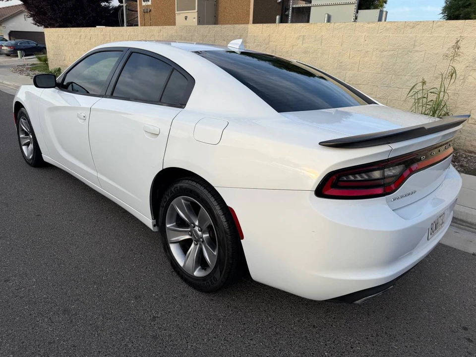 2016 Dodge Charger 7th Gen - Image 4 of 23