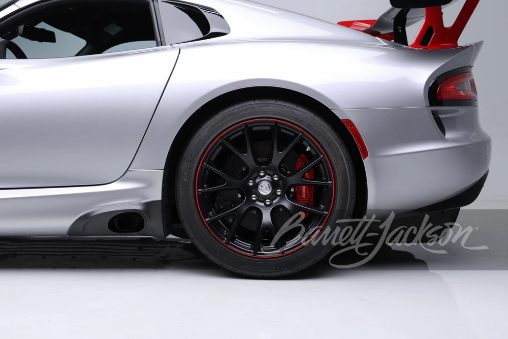 2016 Dodge Viper ACR 5th Gen - Image 13 of 31