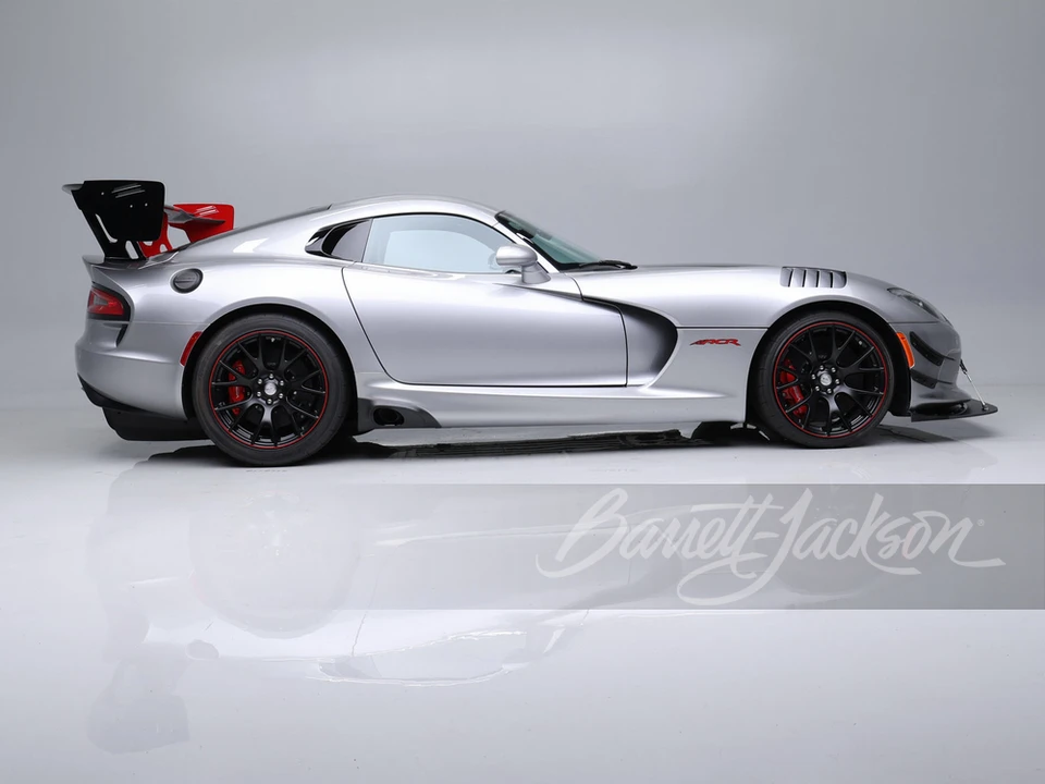 2016 Dodge Viper ACR 5th Gen - Image 5 of 31