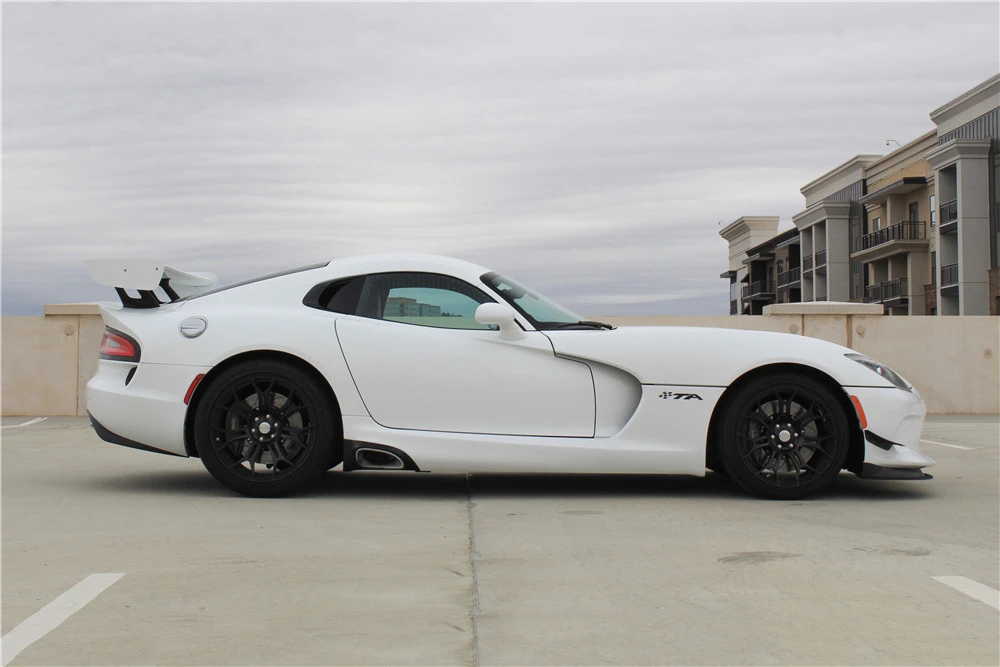 2016 Dodge Viper 5th Gen - Image 7 of 7