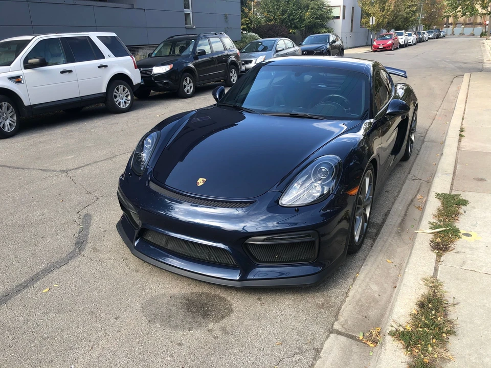 2016 Porsche 981 Cayman GT4 - Image 8 of 27
