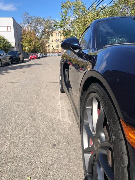 2016 Porsche 981 Cayman GT4 - Image 16 of 27