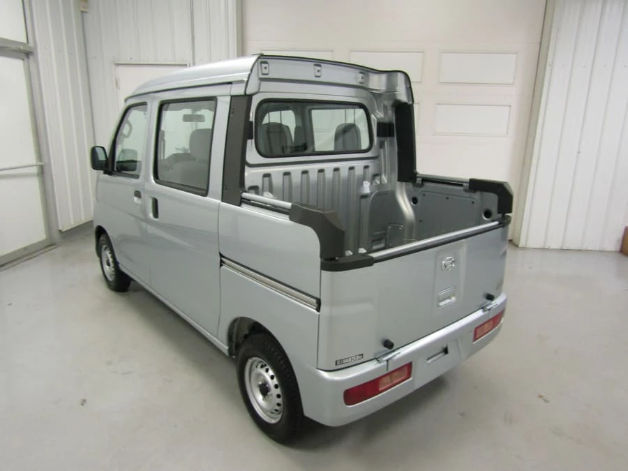 2016 Daihatsu Hijet - Image 3 of 12