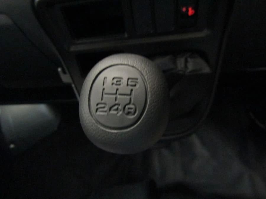 2016 Daihatsu Hijet - Image 9 of 12