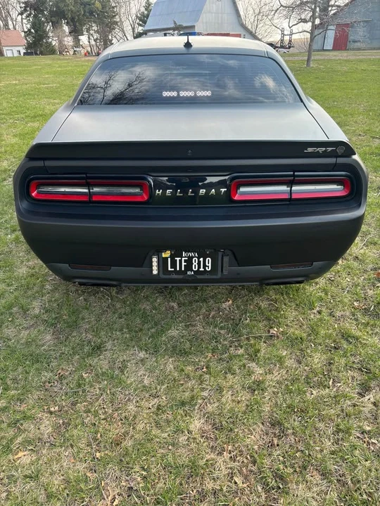 2016 Dodge Challenger SRT Hellcat 3rd Gen - Image 14 of 19