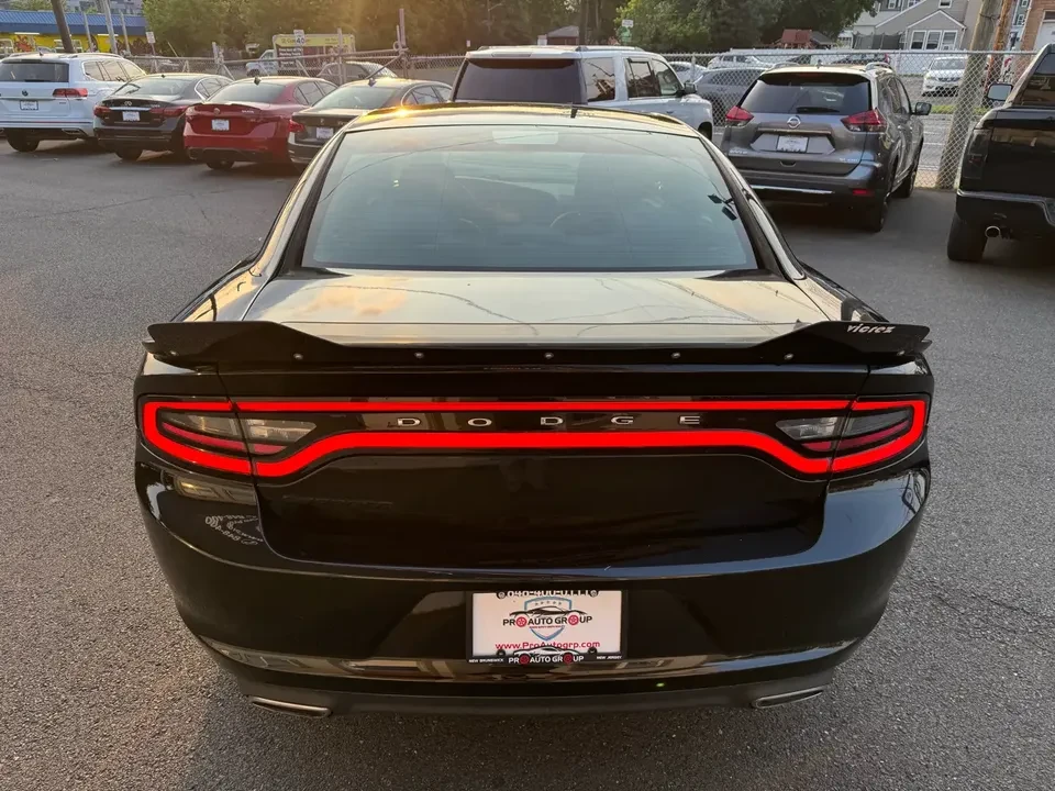 2016 Dodge Charger 7th Gen - Image 5 of 18