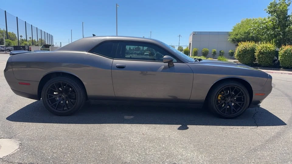 2016 Dodge Challenger 3rd Gen - Image 9 of 20