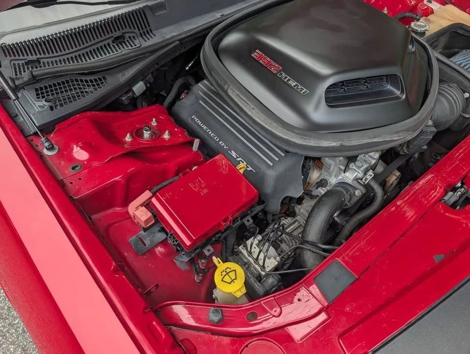 2016 Dodge Challenger 3rd Gen - Image 14 of 20