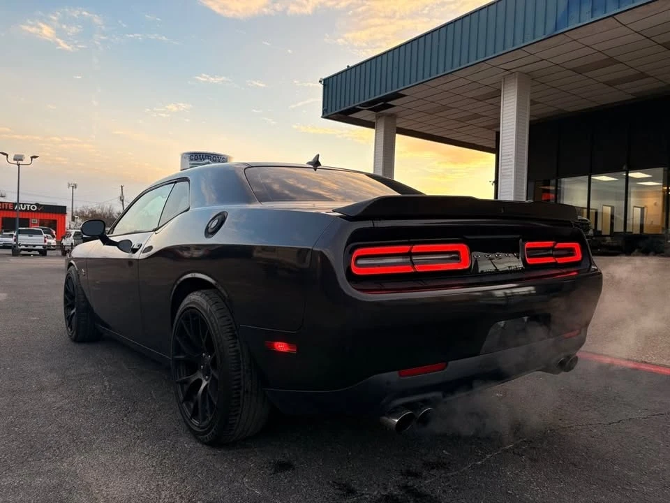 2016 Dodge Challenger 3rd Gen - Image 9 of 19