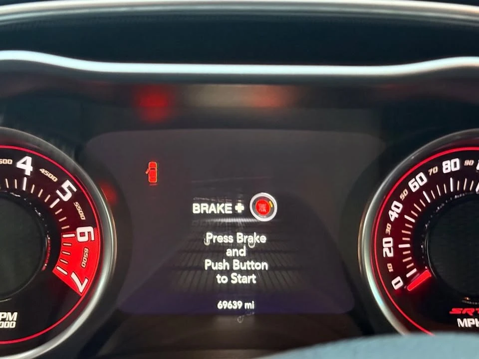 2016 Dodge Challenger 3rd Gen - Image 15 of 19