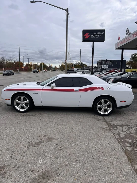 2016 Dodge Challenger 3rd Gen - Image 8 of 16