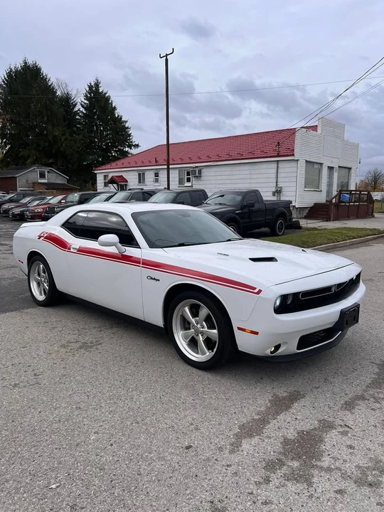2016 Dodge Challenger 3rd Gen - Image 3 of 16
