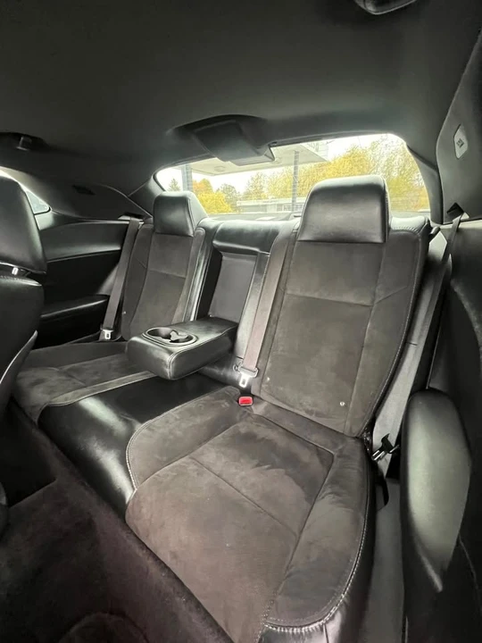 2016 Dodge Challenger 3rd Gen - Image 11 of 16