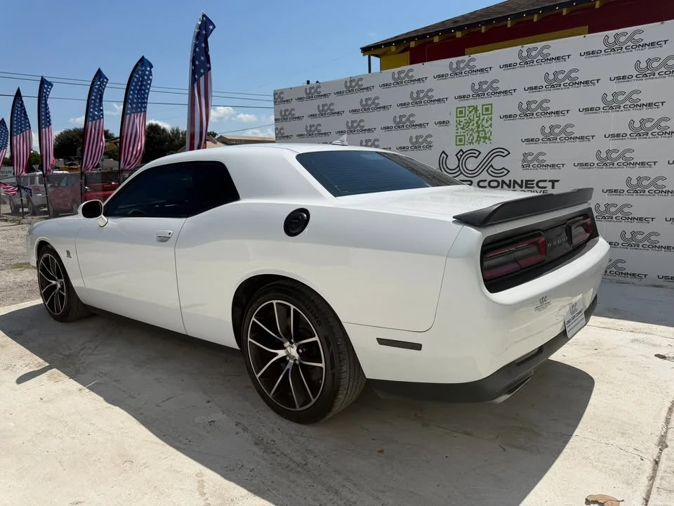 2016 Dodge Challenger SRT8 & 392 3rd Gen - Image 6 of 18