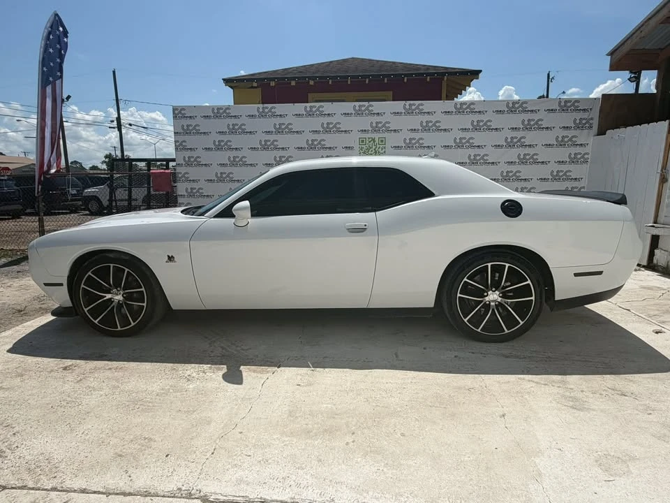 2016 Dodge Challenger SRT8 & 392 3rd Gen - Image 7 of 18