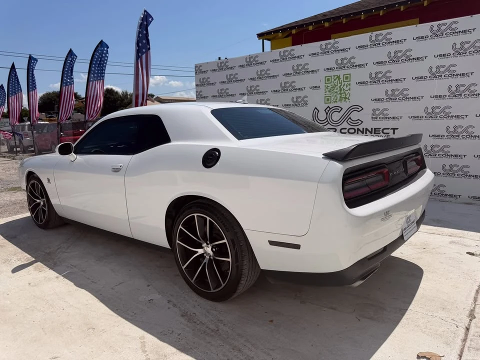 2016 Dodge Challenger SRT8 & 392 3rd Gen - Image 6 of 18