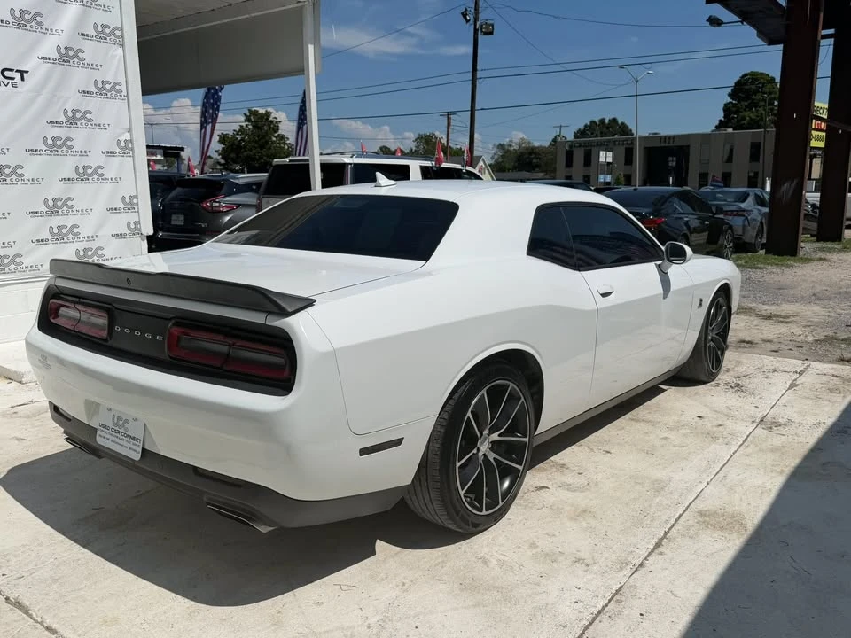 2016 Dodge Challenger SRT8 & 392 3rd Gen - Image 4 of 18