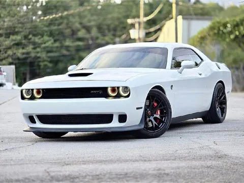 2016 Dodge Challenger SRT Hellcat RWD