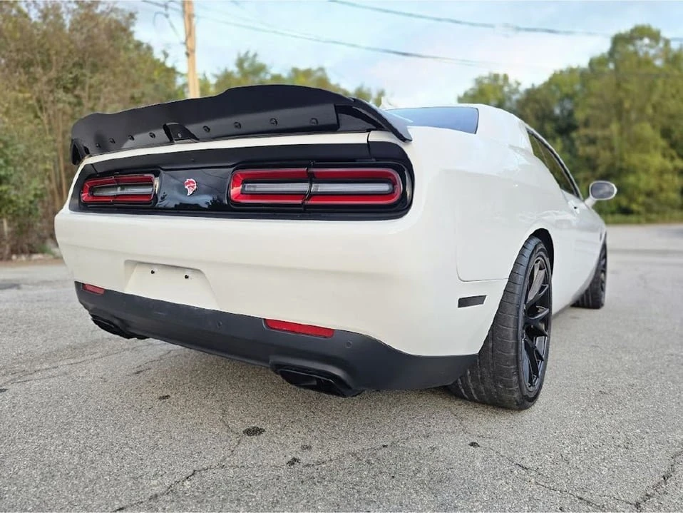 2016 Dodge Challenger SRT Hellcat 3rd Gen - Image 12 of 20