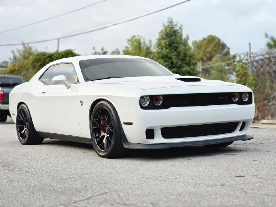 2016 Dodge Challenger SRT Hellcat 3rd Gen - Image 15 of 20