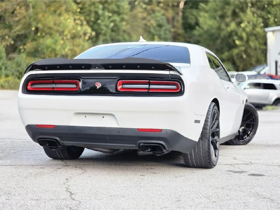 2016 Dodge Challenger SRT Hellcat 3rd Gen - Image 4 of 20