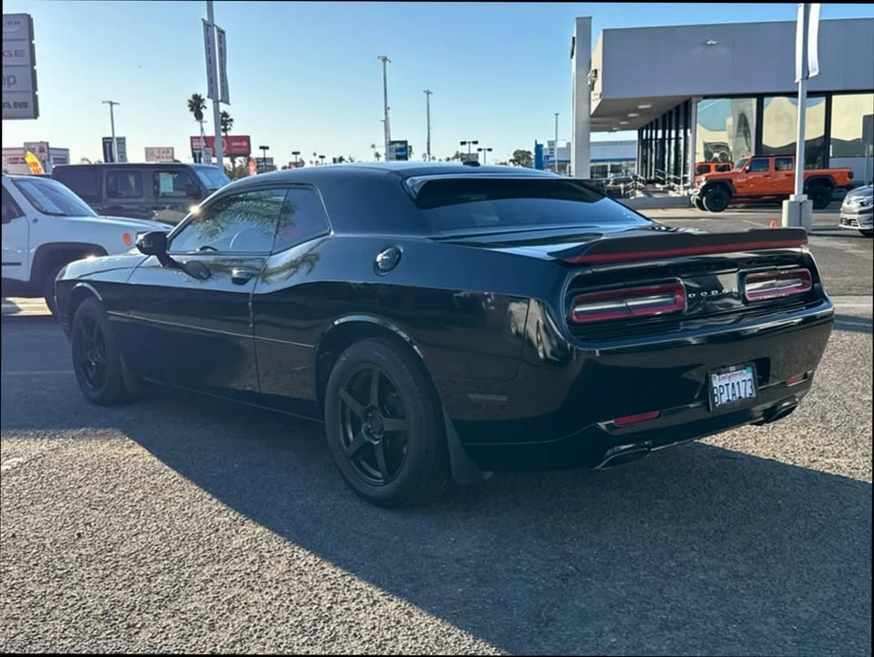 2016 Dodge Challenger 3rd Gen - Image 6 of 12